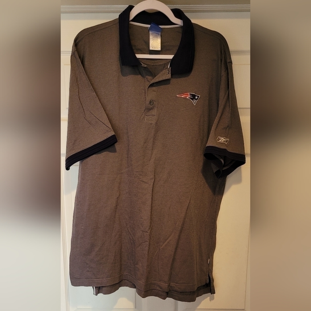 Vintage Gray Men's Reebok New England Patriots Short Sleeve Polo Shirt Size XL